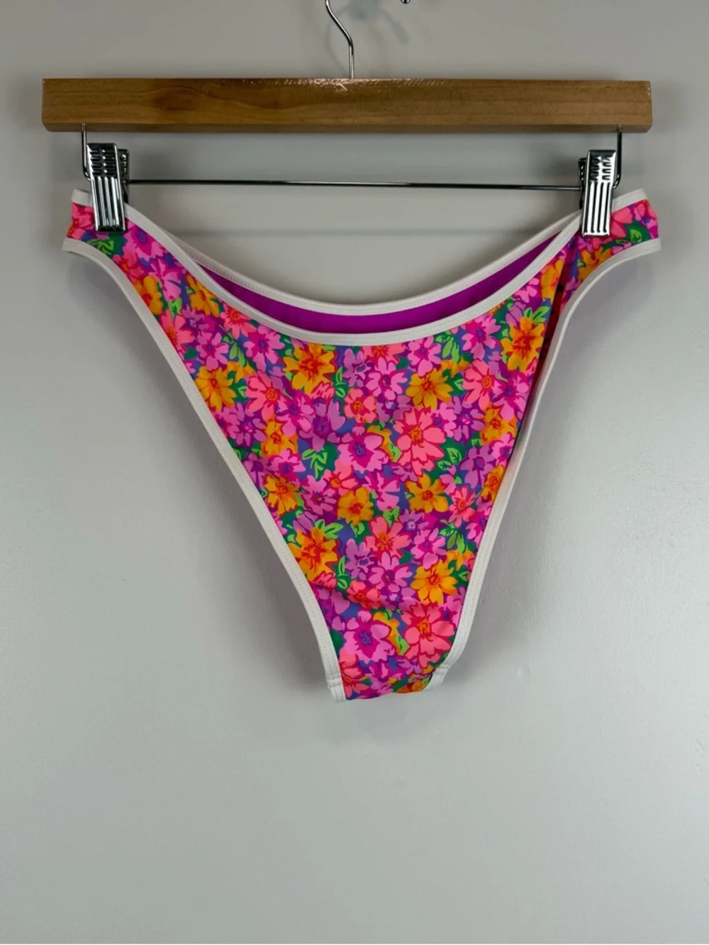 Frankie's Bikinis Dove Floral Classic Bikini Bottom Womens Size Large Daisy Pond